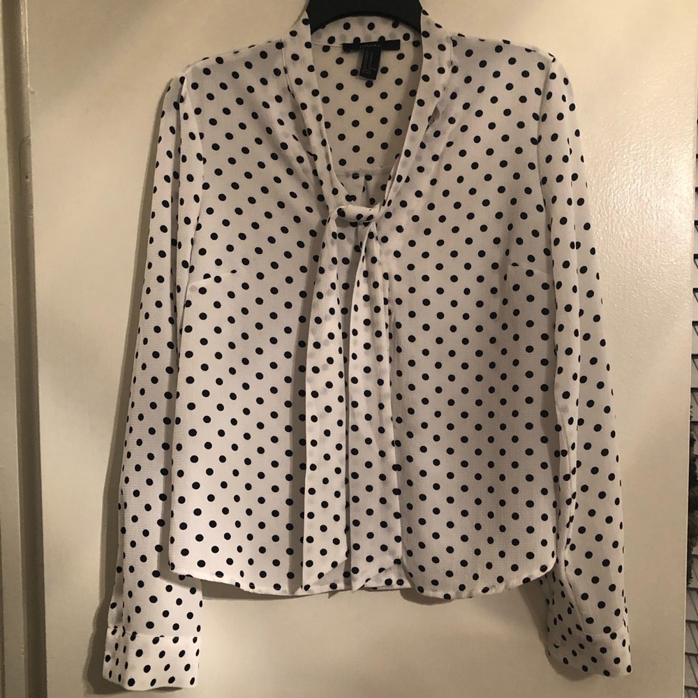 Polka-dot tie-front blouse